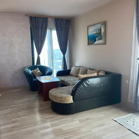 Empera Hotel