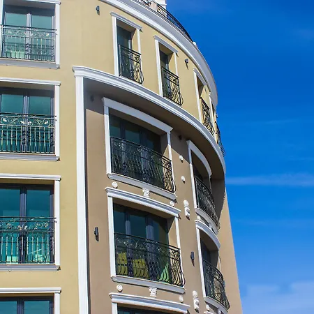 Hotel Empera 3*