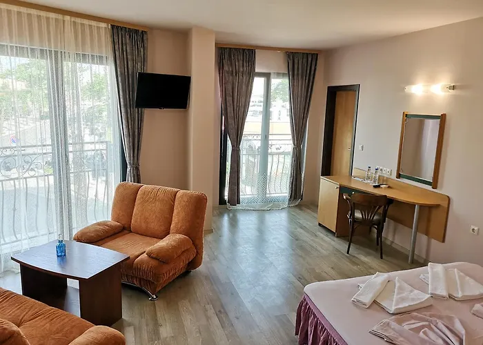 Empera H-l 3* 阳光海滩