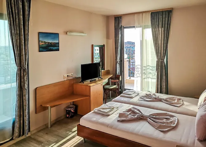 Empera H-l 酒店 阳光海滩